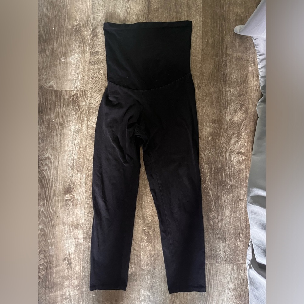 maternity leggings - black- medium - morherhood brand